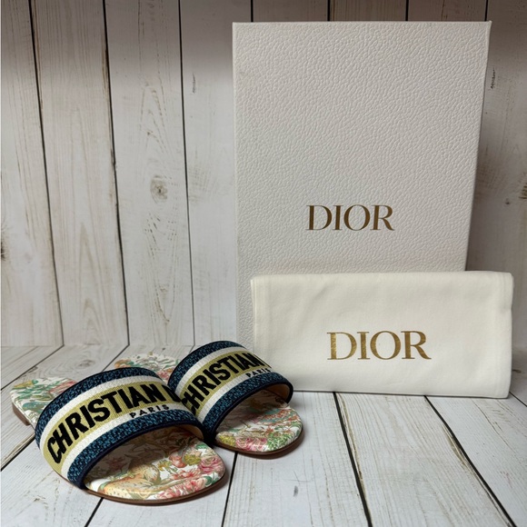 Christian Dior Canvas D-Constellation Embroidered Dway  Sandals Sz 36.5 / 6.5 - Picture 1 of 14
